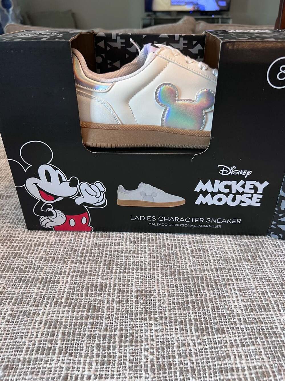 Disney Mickey Mouse Ladies Character Sneaker Size 8 White Gum Sole
